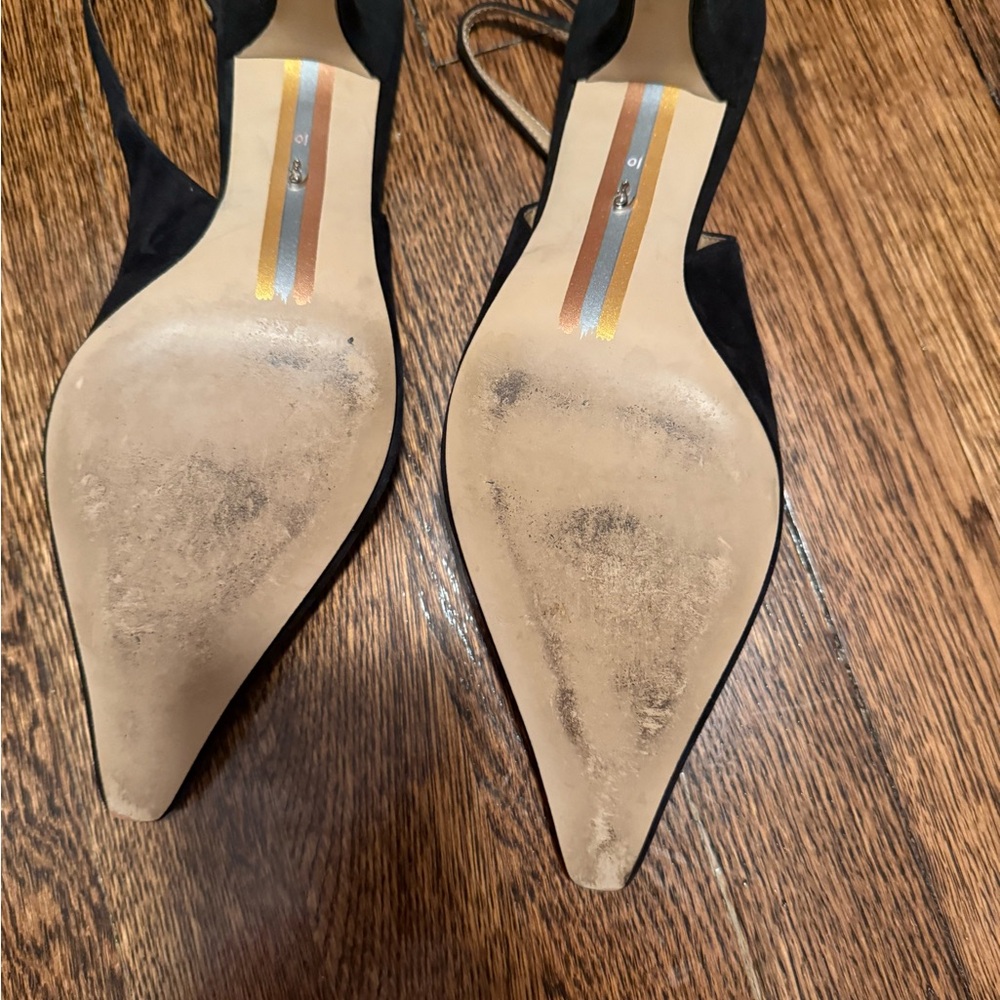 Black Heels with Pointed Toe and Slingback Design - Picture 2 of 2